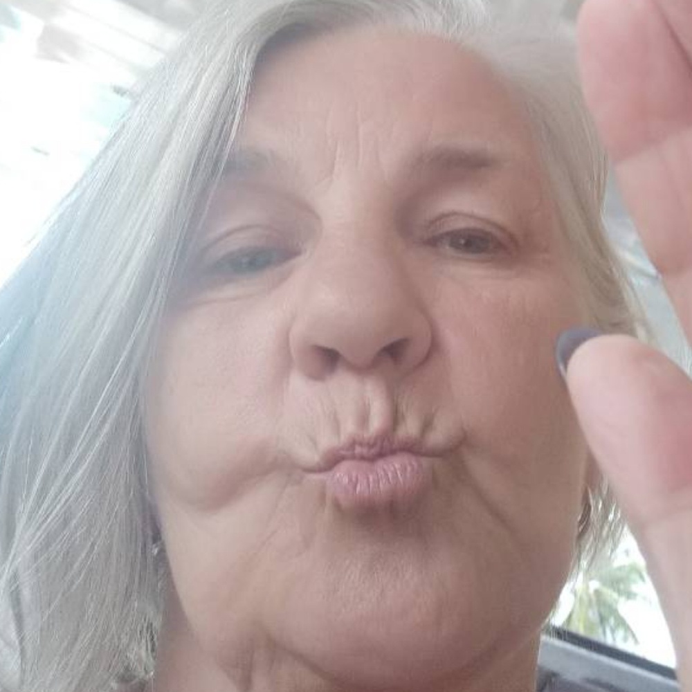 Meet your Posher, Paulette